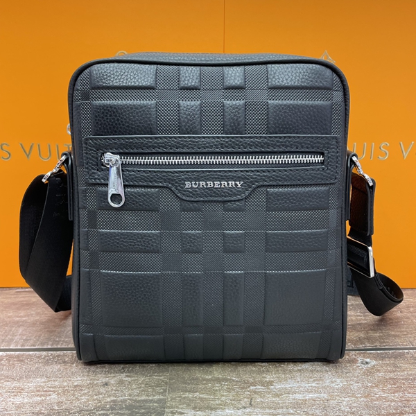 スーパーコピーブランドバッグ背面デザイン